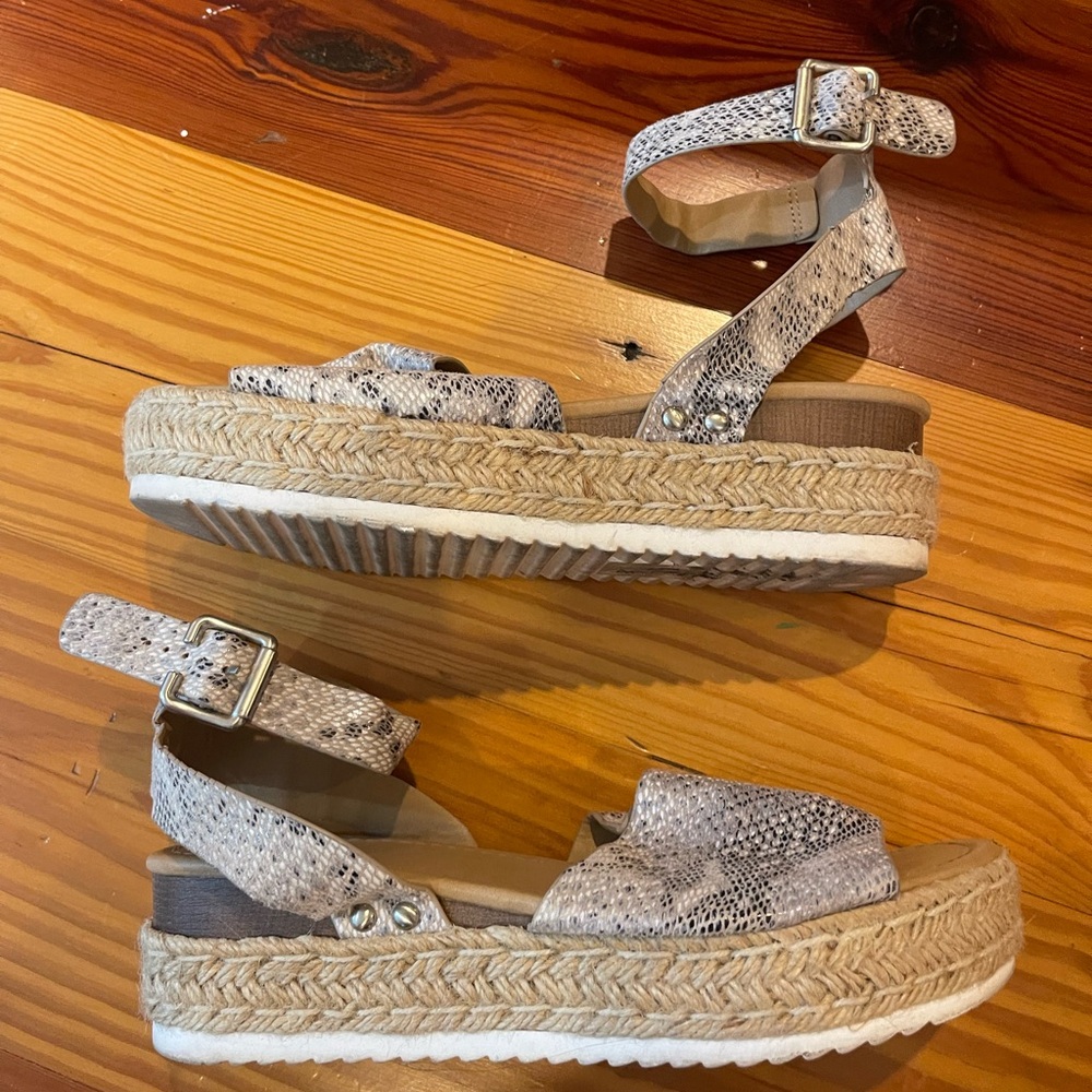 Soda brand platform snakeskin sandals